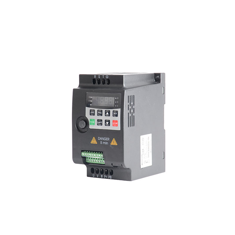 Compacted size 380V 3 phase 1.5kw with IGBT frequency converter
